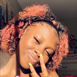 Meet your Posher, Tye